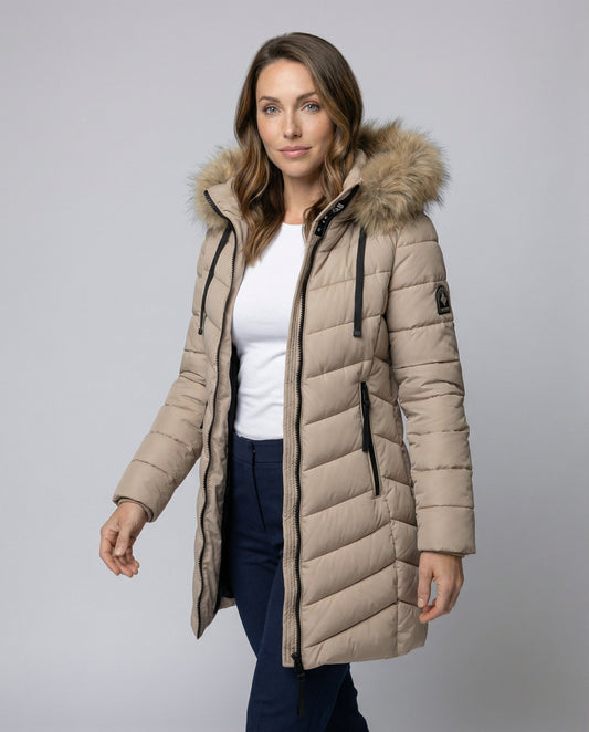 down jacket with faux fur collar and insulated warm-fit design
